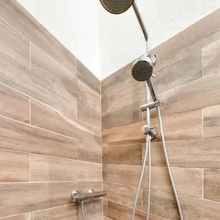 דירה Between The Roofs Of Old Town And The Sea *