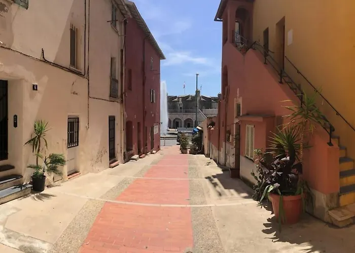 Between The Roofs Of Old Town And The Sea Apartamento *