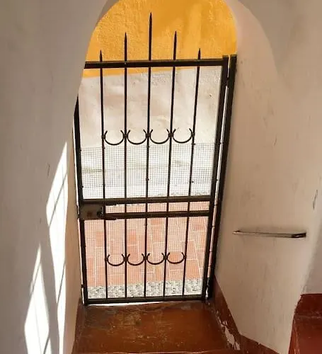 Apartamento Between The Roofs Of Old Town And The Sea *