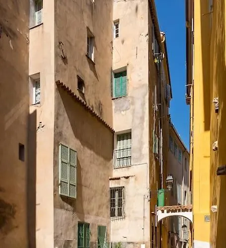 Between The Roofs Of Old Town And The Sea Apartmán Menton